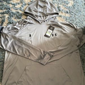 Mens Under Armour lightweight hoodie, size L, NWT